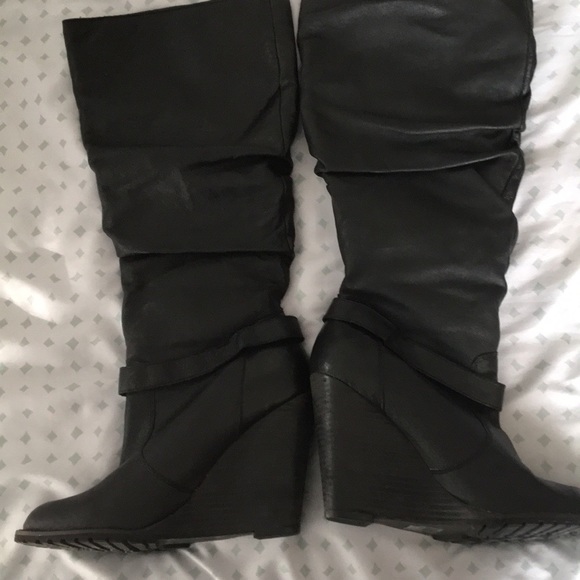 Black High knee boots - Picture 2 of 8